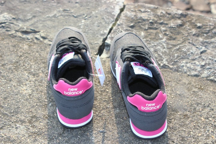 new balance gris fonce