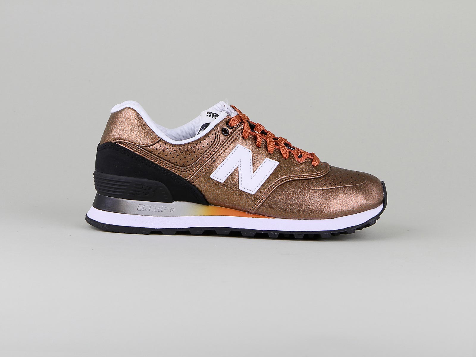 chaussures new balance femme soldes